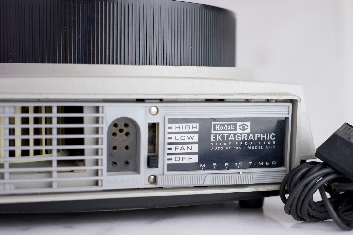 Kodak Ektagraphic AF2 Autofocus Slide Projector with Remote Kodak Ektagraphic AF2 Autofocus Slide Projector with Remote